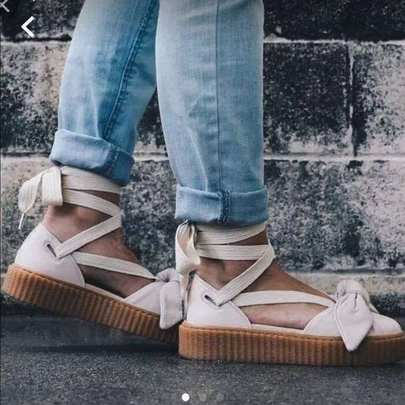 Fenty Puma Shoes - 🌷1 pair left🌷Rihanna Fenty Bow Creeper Sandals